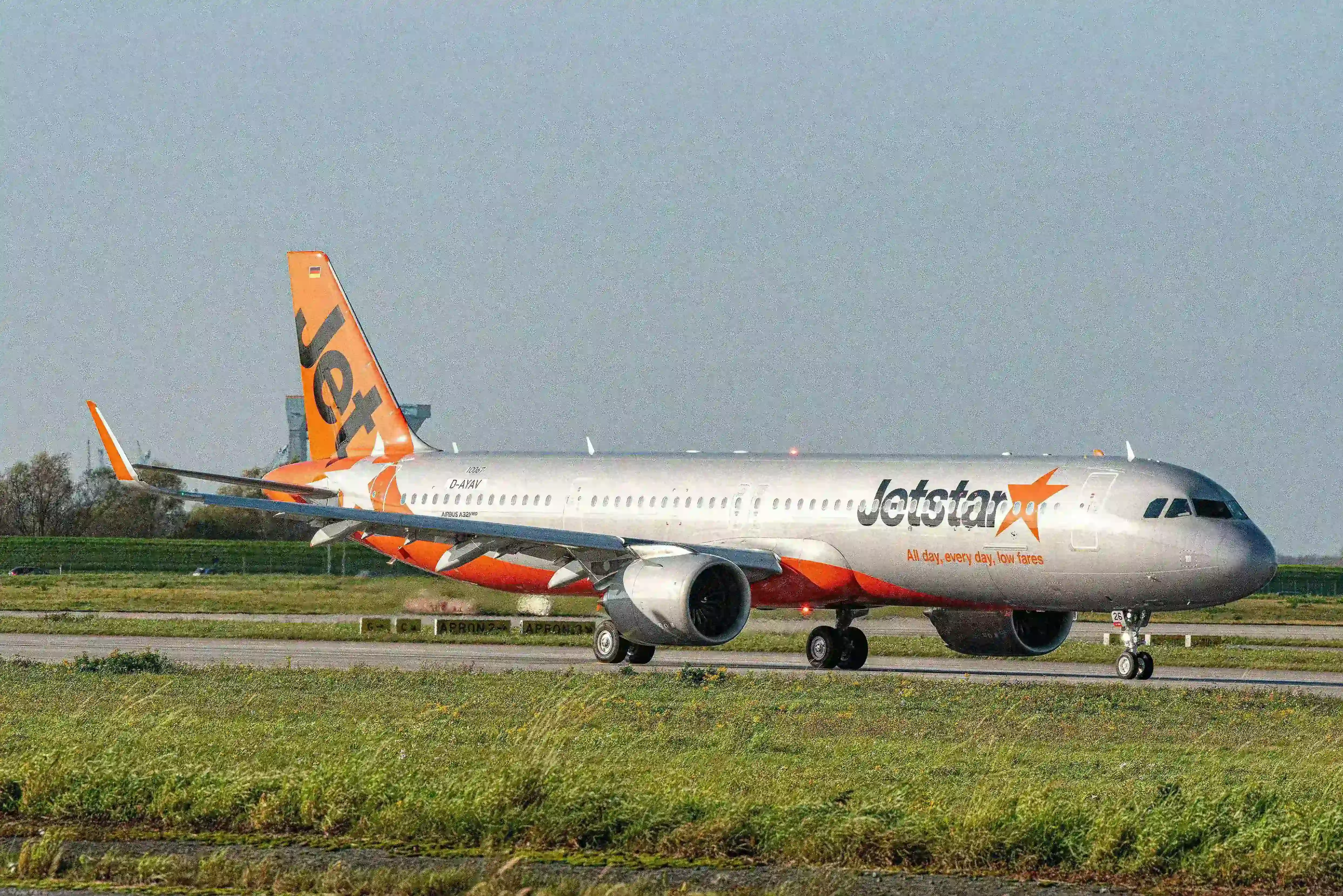 Jetstar Friday Frenzy: Domestic Flights from $39 eg Auckland ↔ Wellington, International eg Wellington to Gold Coast $126, Auckland → Melbourne $142, Christchurch → Gold Coast $163 and more