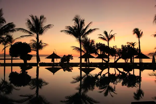 Perth → Bali $231 | Mel → Vietnam $338 | Syd → Hamilton $366 | Gold Coast → Dunedin $367 Return