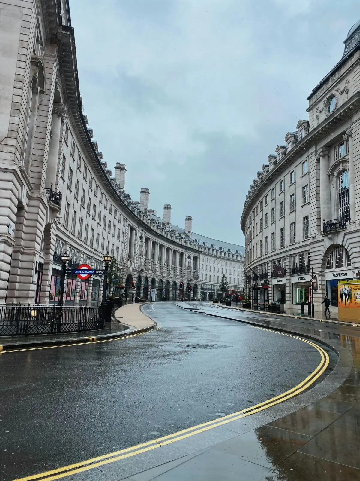 Auckland to London from $2048 Return on Etihad Airways - European Summer (May - Aug)