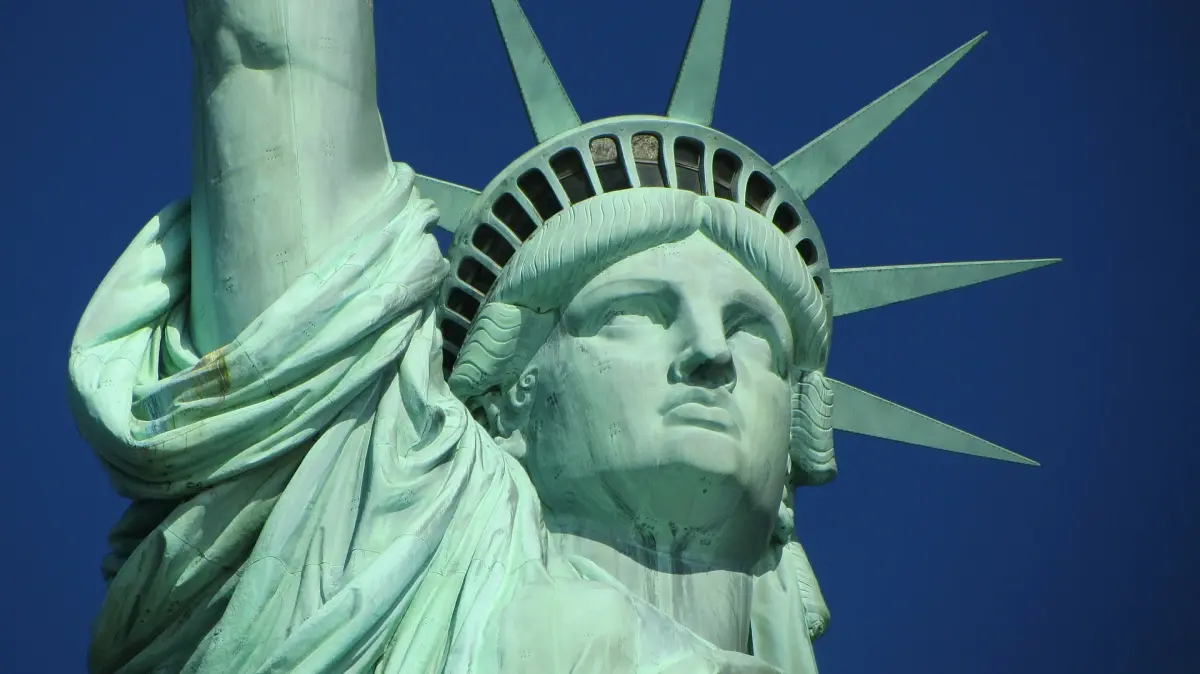 Featured deal: Auckland to New York City from $1,570 return on Qantas - Hero image