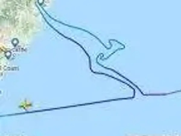 Final Flight Path of QF7474 draws the Qantas Logo