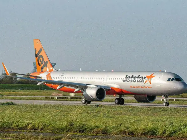 Jetstar Friday Frenzy: Domestic Flights from $39 eg Auckland ↔ Wellington, International eg Wellington to Gold Coast $126, Auckland → Melbourne $142, Christchurch → Gold Coast $163 and more - from Wellington, Auckland promotional image