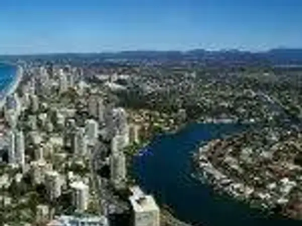 Jetstar to Gold Coast: Welly $148, Auckland $151, Hamilton $167, Chch $184, Dunedin $212, Queenstown $219 - from Auckland, Hamilton, Christchurch promotional image