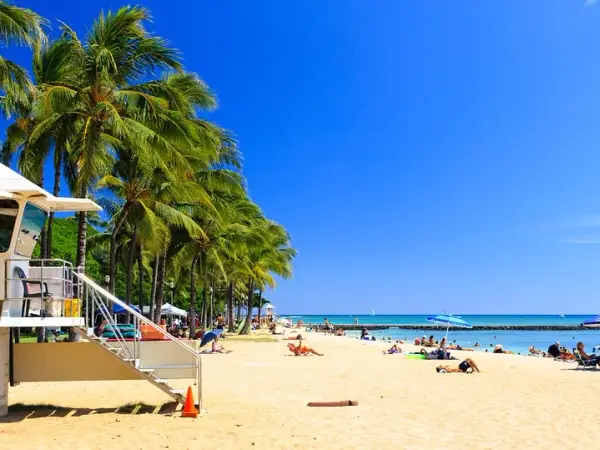 Fiji Airways to Honolulu, Hawaii: Auckland from $850, Christchurch $854 & Wellington $862 Return - Sep 2026 to Aug 2027
