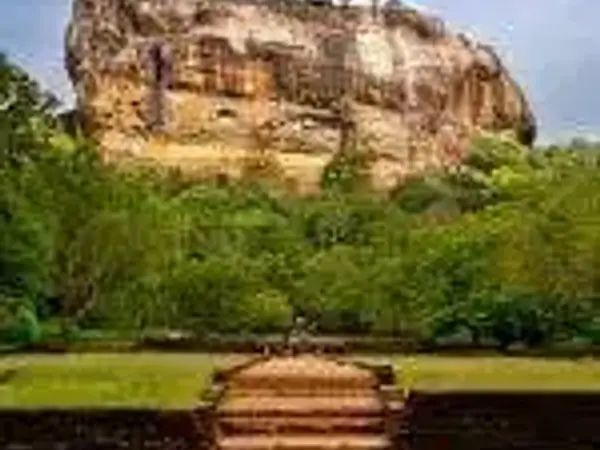 Singapore Airlines Return: Colombo, Sri Lanka from $773 Return! - from Australia promotional image