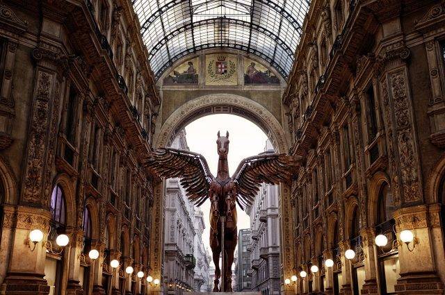 Pegasus Gallery Statue, Milan, Italy