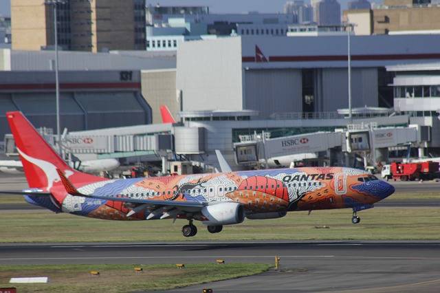 Qantas aboriginal livery plane